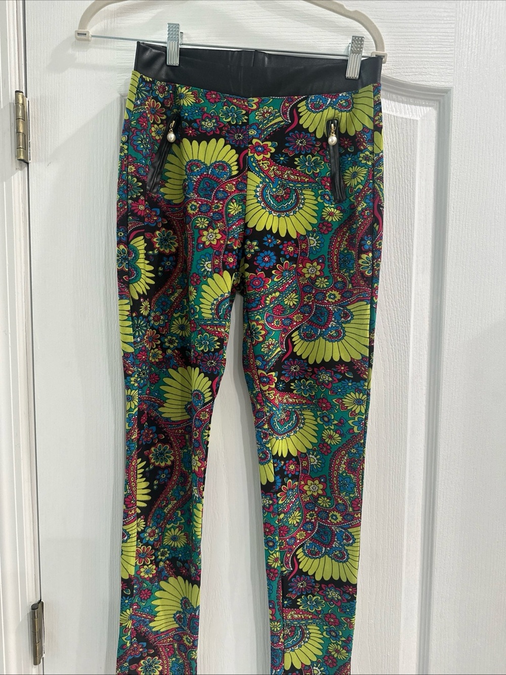 Vibrant Multicolor Paisley-Print Leggings with Faux Leather Waist